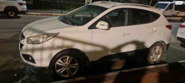 יונדאי iX35 Inspire אוט' 2.0 (163 כ''ס) בנזין 2011 למכירה באלעד
