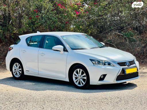 לקסוס CT200H Luxury הייבריד אוט' 1.8 (99 כ"ס) בנזין 2015 למכירה בהוד השרון