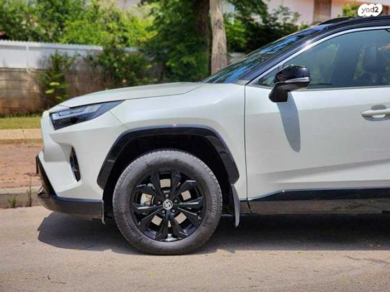 טויוטה RAV4 הייבריד E-motion Sky הייבריד אוט' 2.5 (178 כ''ס) בנזין 2022 למכירה בנתניה