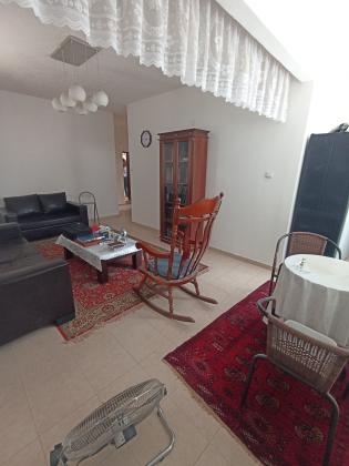 הנוטרים 2 (אגרובנק)