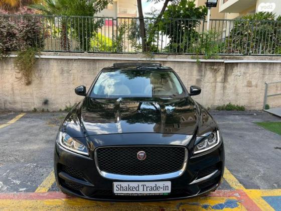יגואר F-Pace 4X4 Prestige Plus אוט' דיזל 2.0 (240 כ"ס) דיזל 2017 למכירה ברמת גן