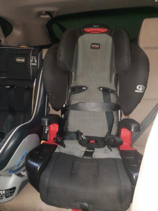 למכירה כיסא בטיחות משולב בוסטר
