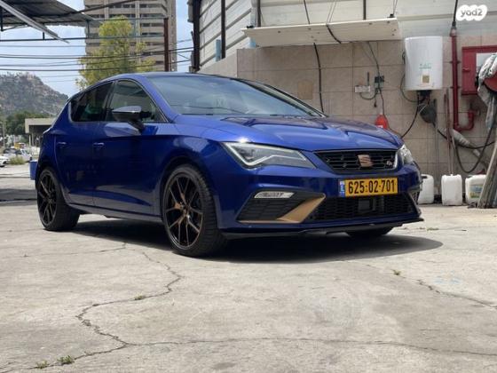 סיאט לאון FR Plus אוט' 5 דל' 1.8 (180 כ"ס) בנזין 2018 למכירה בחיפה