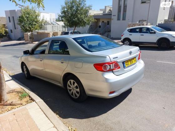 טויוטה קורולה Sun אוט' 1.6 (124 כ"ס) בנזין 2010 למכירה בעלי זהב