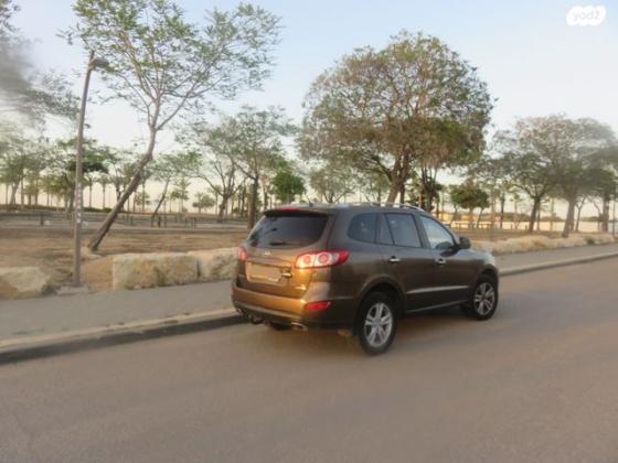 יונדאי סנטה פה 4X4 Executive אוט' דיזל 7 מק' 2.2 (197 כ''ס) דיזל 2011 למכירה בנתיבות