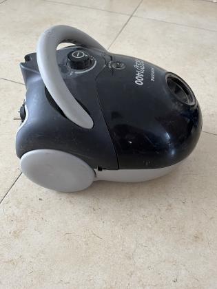 שואב אבק מצוין עוצמתי קומפקטי