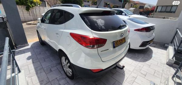 יונדאי iX35 4X4 Elite אוט' דיזל 2.0 (184 כ''ס) דיזל 2012 למכירה בפתח תקווה