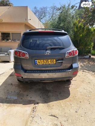 יונדאי סנטה פה 4X4 Executive אוט' דיזל 7 מק' 2.2 (150 כ''ס) דיזל 2008 למכירה בזרועה