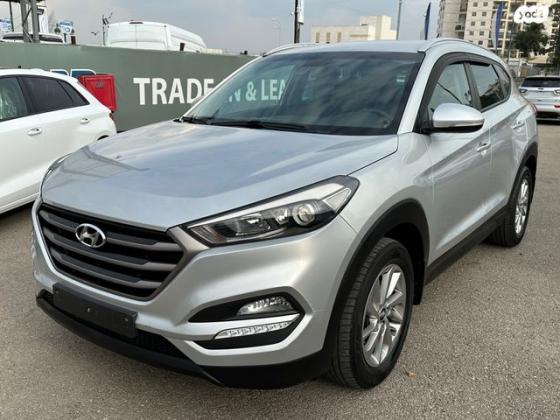 יונדאי טוסון 4X4 Premium אוט' בנזין 2.0 (155 כ''ס) בנזין 2016 למכירה בפתח תקווה