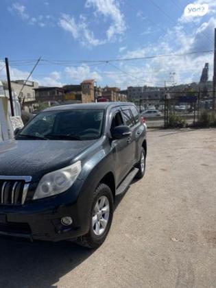 טויוטה לנד קרוזר ארוך 4X4 Select אוט' דיזל 7 מק' 3.0 (173 כ''ס) דיזל 2010 למכירה בעראבה