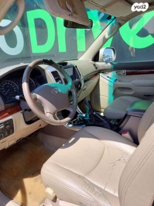 טויוטה לנד קרוזר קצר 4X4 STD אוט' דיזל 3.0 (173 כ''ס) דיזל 2005 למכירה בראשון לציון