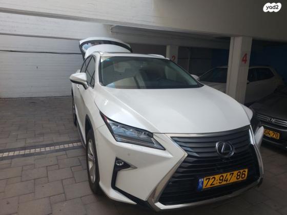 לקסוס RX200t 4X4 Luxury אוט' 2.0 (238 כ''ס) בנזין 2017 למכירה בהרצליה