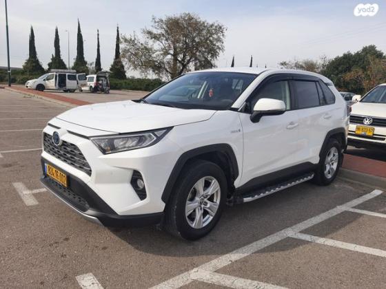 טויוטה RAV4 הייבריד E-motion הייבריד אוט' 2.5 (178 כ''ס) בנזין 2023 למכירה בתלמי יחיאל