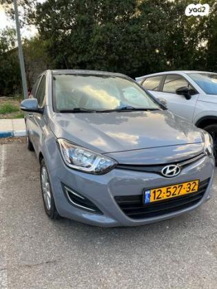 יונדאי i20 Inspire אוט' 1.4 (100 כ"ס) [2009-2015] בנזין 2015 למכירה בתל אביב יפו