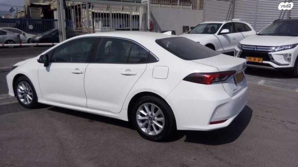 טויוטה קורולה Sun אוט' 1.6 (132 כ"ס) בנזין 2020 למכירה בחיפה