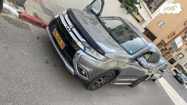 מיצובישי אאוטלנדר Premium אוט' 7 מק' 2.0 (150 כ''ס) בנזין 2017 למכירה בחולון