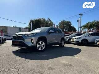 טויוטה RAV4 הייבריד E-xperience הייבריד 5 דל' אוט' 2.5 (178 כ''ס) בנזין 2019 למכירה בתל אביב יפו