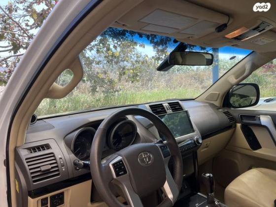 טויוטה לנד קרוזר קצר 4X4 Luxury אוט' דיזל 2.8 (177 כ"ס) דיזל 2017 למכירה באשקלון