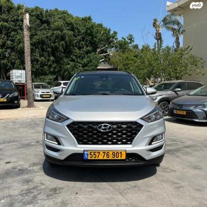 יונדאי טוסון Panoramic אוט' בנזין 2.0 (155 כ"ס) בנזין 2019 למכירה בנתניה