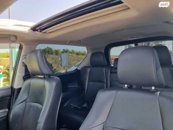 טויוטה לנד קרוזר קצר 4X4 Luxury אוט' דיזל 2.8 (177 כ"ס) דיזל 2016 למכירה בתל מונד