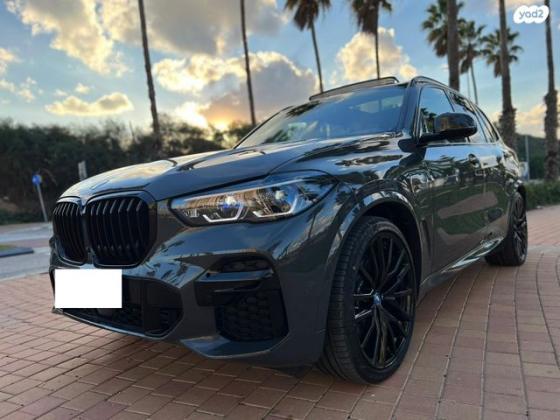 ב.מ.וו X5 45E XDRIVE Black Vermil הייב' אוט' 3.0 (286 כ''ס) היברידי חשמל / בנזין 2022 למכירה בתל אביב יפו