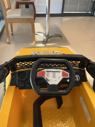 ג״יפ שווה ומרווח עם אורות