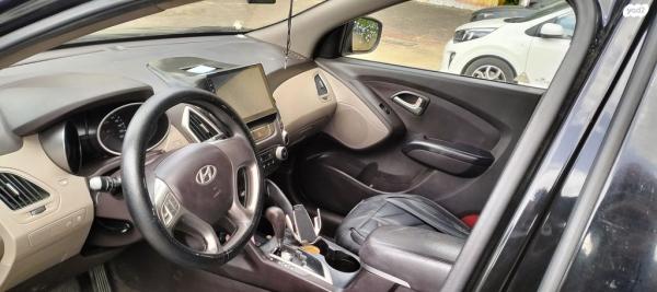 יונדאי iX35 4X4 Inspire אוט' 2.0 (163 כ''ס) בנזין 2010 למכירה בתל אביב יפו