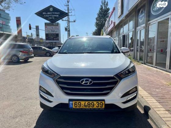 יונדאי טוסון Premium אוט' בנזין 2.0 (155 כ"ס) בנזין 2016 למכירה בפתח תקווה