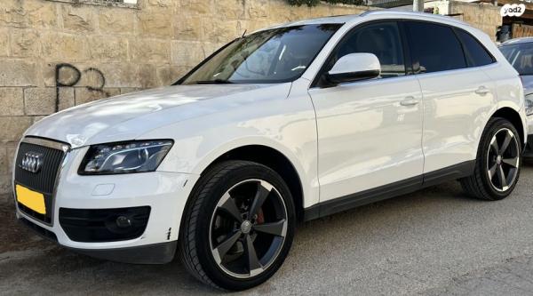 אאודי Q5 4X4 Luxury אוט' 2.0 (211 כ''ס) בנזין 2009 למכירה בירושלים