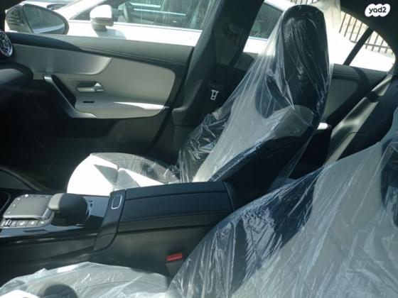 מרצדס CLA CLA180 AMG Line FLT אוט' 1.3 (136 כ''ס) בנזין 2021 למכירה בבאר שבע