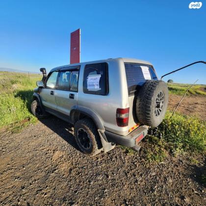 איסוזו טרופר ארוך 4X4 S אוט' דיזל 3.0 (159 כ''ס) דיזל 2000 למכירה בקצרין