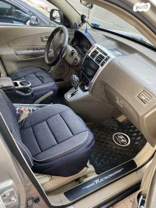יונדאי טוסון 4X4 GLS אוט' בנזין 2.7 (175 כ''ס) בנזין 2006 למכירה באור יהודה