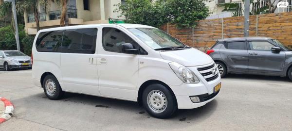 יונדאי i800 GL CRDI סגור אוט' דיזל 2.5 (170 כ''ס) דיזל 2014 למכירה בתל אביב יפו