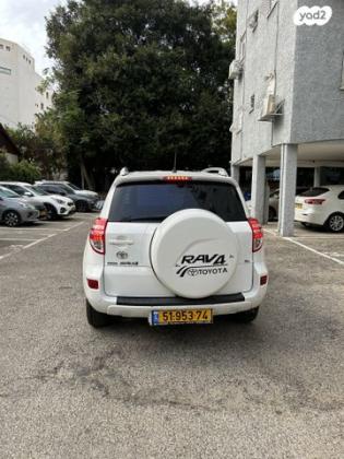 טויוטה RAV4 ארוך 4X4 GLI אוט' 2.0 (158 כ''ס) בנזין 2012 למכירה בראשון לציון