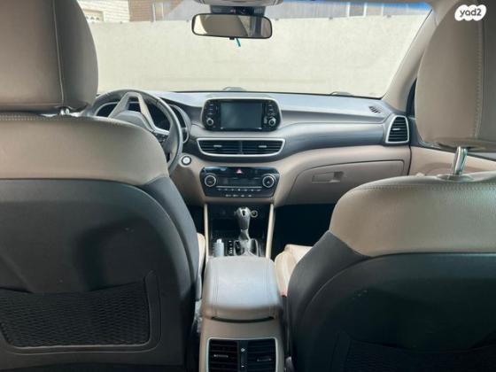 יונדאי טוסון Elite אוט' בנזין 2.0 (155 כ''ס) [2018-2020] בנזין 2019 למכירה בעספיא