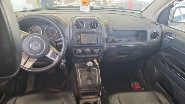 ג'יפ / Jeep קומפאס 4X4 Limited אוט' 2.4 (168 כ''ס) בנזין 2011 למכירה בבית הערבה