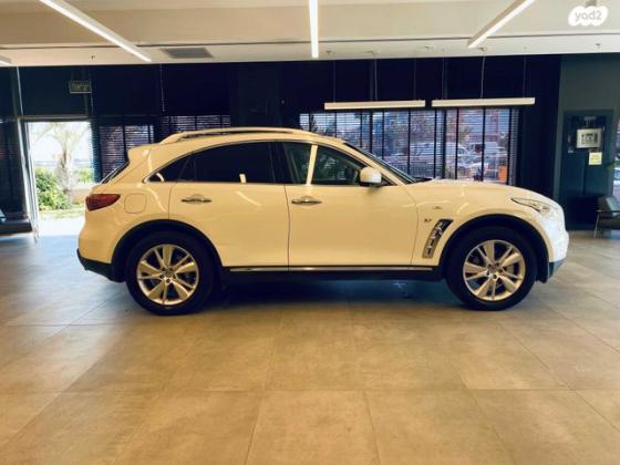אינפיניטי QX70 / FX37 4X4 GT Premium אוט' 3.7 (320 כ"ס) בנזין 2017 למכירה באשדוד