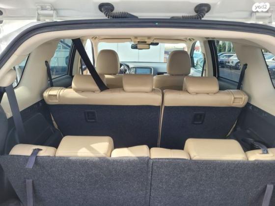 מיצובישי אאוטלנדר Premium אוט' 7 מק' 2.0 (150 כ''ס) בנזין 2020 למכירה בנתניה