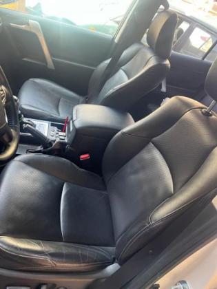 טויוטה לנד קרוזר ארוך 4X4 Limited אוט' דיזל 7 מק' 2.8 (177 כ"ס) דיזל 2019 למכירה בבוקעתא