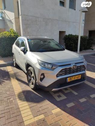 טויוטה RAV4 ארוך Extreme אוט' 2.0 (175 כ''ס) בנזין 2019 למכירה באשדוד