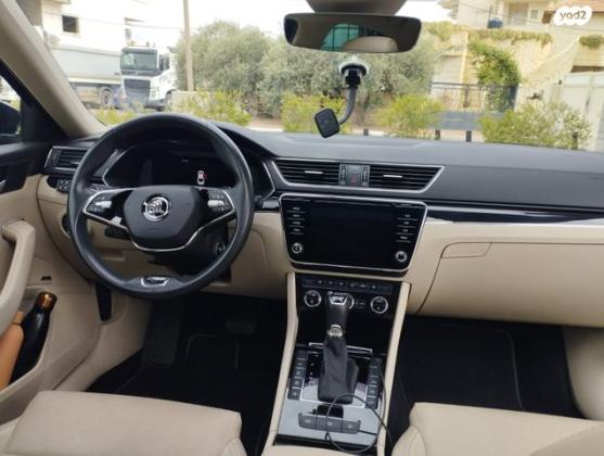 סקודה סופרב (2019 ואילך) LK IV אוט' הייבריד 1.4 (156 כ''ס) היברידי חשמל / בנזין 2022 למכירה בראש העין