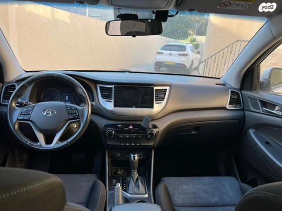 יונדאי טוסון Prime אוט' בנזין 1.6 (132 כ''ס) בנזין 2016 למכירה בטירה