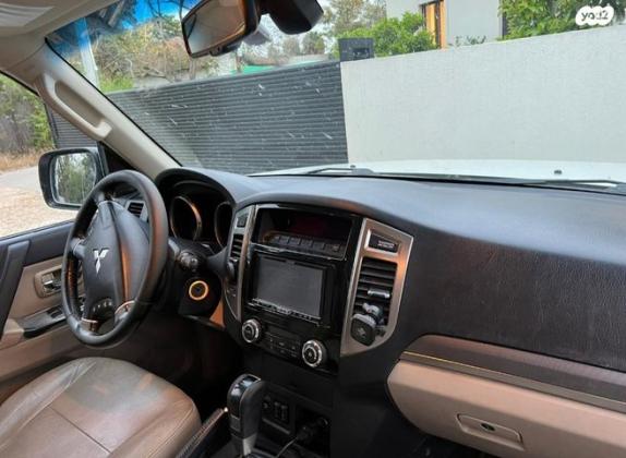 מיצובישי פג'רו ארוך 4X4 Dakar אוט' דיזל 7 מק' 3.2 (190 כ"ס) דיזל 2015 למכירה בציפורי