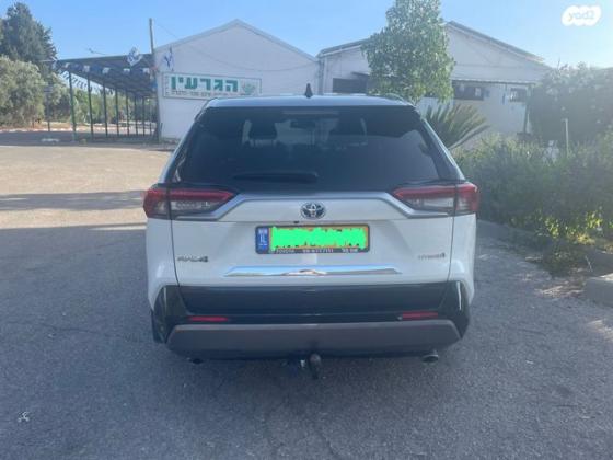טויוטה RAV4 הייבריד E-motion הייבריד אוט' 2.5 (178 כ''ס) בנזין 2022 למכירה בקדרון