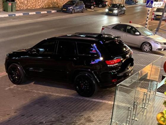 ג'יפ / Jeep גרנד צ'ירוקי 4X4 AWD Limited אוט' 3.6 (295 כ"ס) בנזין 2017 למכירה במגאר