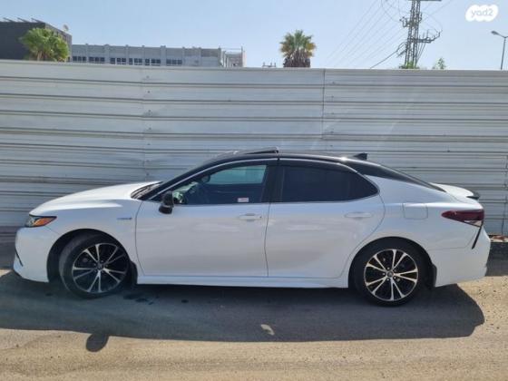 טויוטה קאמרי SE הייבריד אוט' 4 דל' 2.5 (211 כ''ס) בנזין 2019 למכירה בקרית אונו