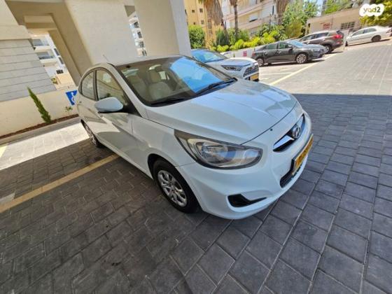 יונדאי i25 Inspire אוט' 1.4 (100 כ''ס) בנזין 2014 למכירה בעפולה