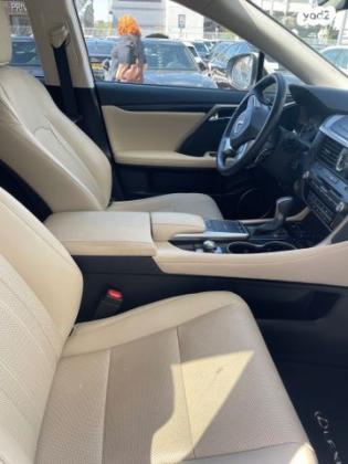 לקסוס RX300 4X4 Luxury אוט' 2.0 (238 כ''ס) בנזין 2021 למכירה בבני ברק