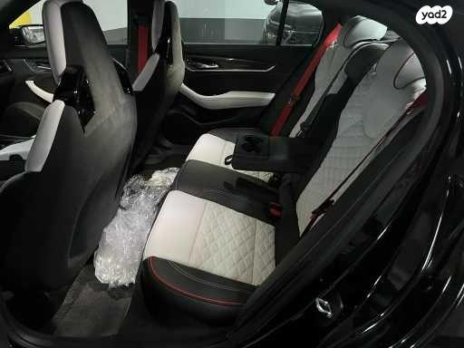 קאדילק CT5 Blackwing אוט' 6.2 (668 כ"ס) בנזין 2022 למכירה בראשון לציון