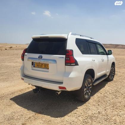 טויוטה לנד קרוזר ארוך Limited אוט' 7 מק' דיזל 5 דל' 2.8 (204 כ"ס) דיזל 2022 למכירה בכסיפה